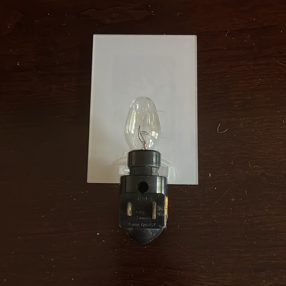 Dancing Dog Night Light. Adjusts from front or to side. Super cute! - Picture 4 of 4